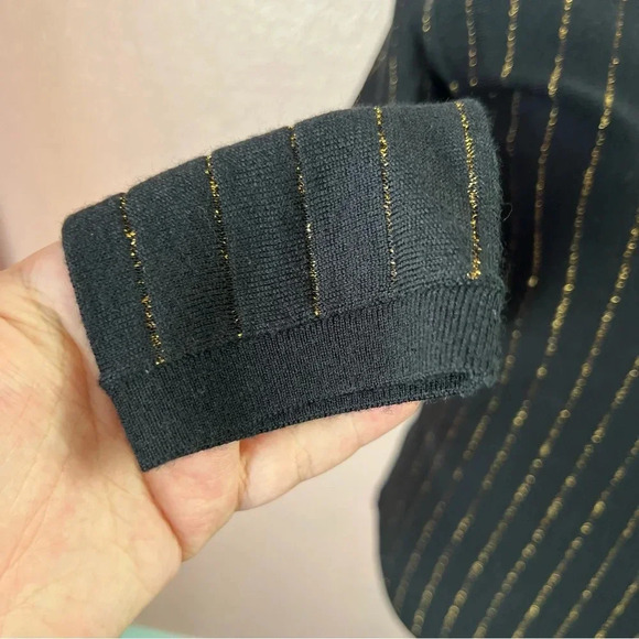 Frame Stripe Crew Long Sleeve Top - Picture 15 of 16